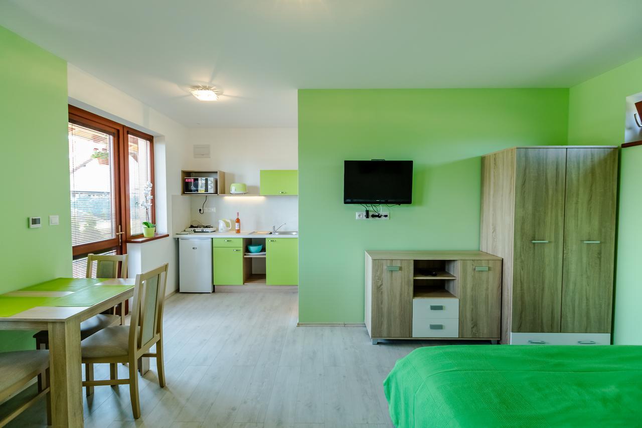 Ferienwohnung Apartman Levandula Veľký Meder Exterior foto